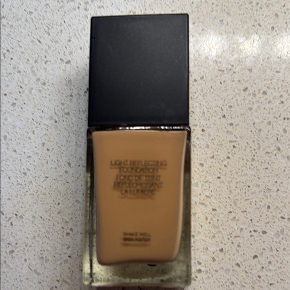 NARS Tan Foundation Fluid Consistency Medium 1.5 VALLAURIS Light Reflecting - Picture 2 of 2